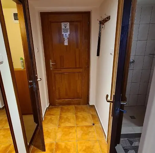 Gyulai Furdo Lägenhet Gyula