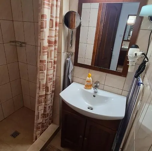 Gyulai Furdo Lägenhet Gyula