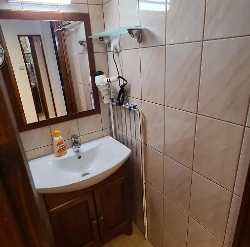 Gyulai Furdo Lägenhet Gyula